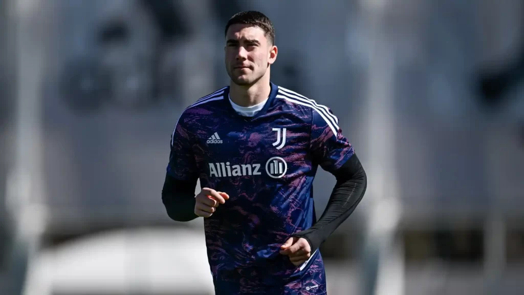 Liverpool interested in Vlahovic